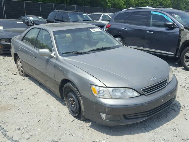 JT8BF28G2Y5081133 - 2000 LEXUS ES 300 GRAY photo 1