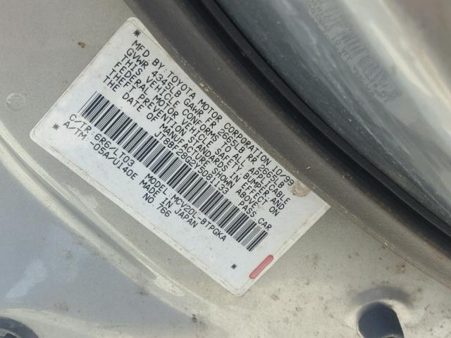 JT8BF28G2Y5081133 - 2000 LEXUS ES 300 GRAY photo 10