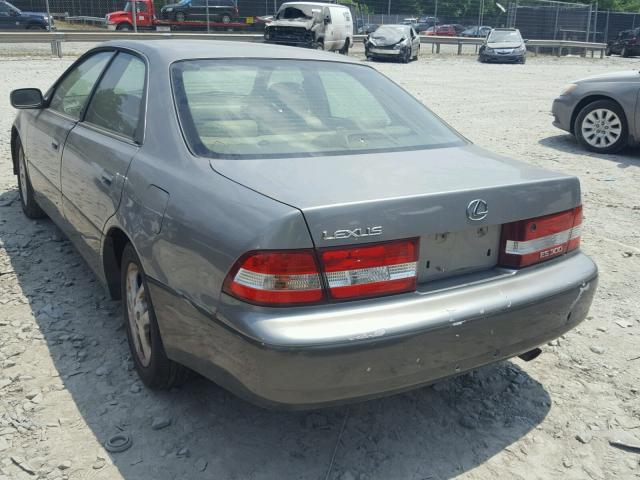 JT8BF28G2Y5081133 - 2000 LEXUS ES 300 GRAY photo 3