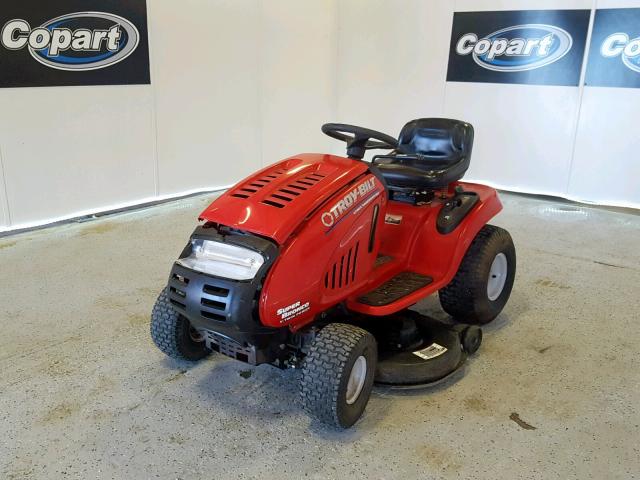 1C254H20632 - 2004 TROY MOWER RED photo 2