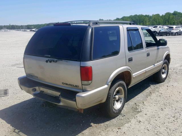 1GNCS13W62K145104 - 2002 CHEVROLET BLAZER GOLD photo 4