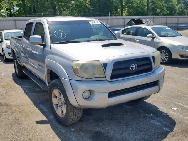 5TEKU72N26Z252517 - 2006 TOYOTA TACOMA DOU SILVER photo 1