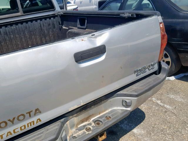 5TEKU72N26Z252517 - 2006 TOYOTA TACOMA DOU SILVER photo 9