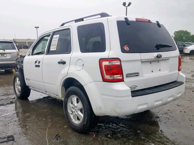 1FMCU03Z38KD76506 - 2008 FORD ESCAPE XLT WHITE photo 3