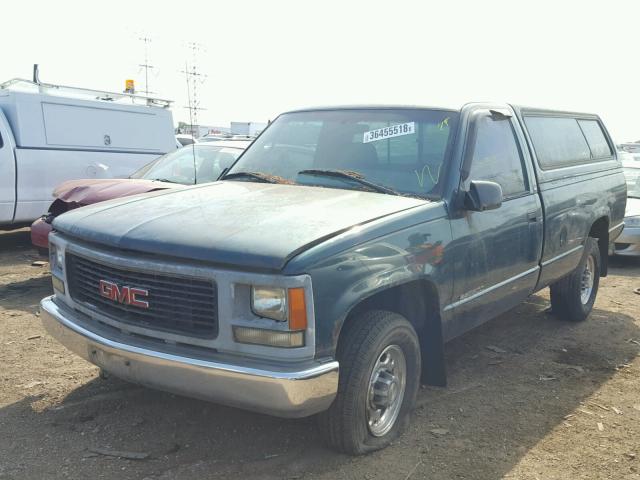 1GTGC24J3YR134299 - 2000 GMC SIERRA C25 GREEN photo 2