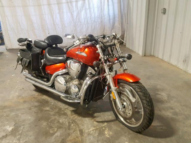 1HFSC55096A214130 - 2006 HONDA VTX1300 C ORANGE photo 1