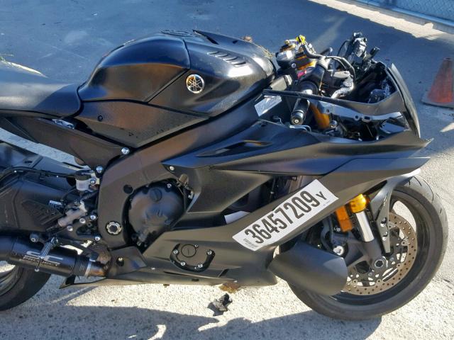 JYARJ28Y8HA000694 - 2017 YAMAHA YZFR6 C BLACK photo 5