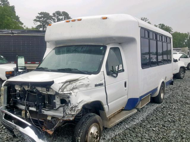 1FDFE45S89DA12170 - 2009 FORD E450 WHITE photo 2