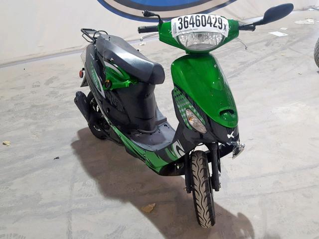 L2BB9NCC4KB105157 - 2015 OTHER SCOOTER GREEN photo 1