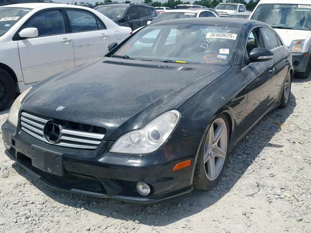 WDDDJ72X28A119567 - 2008 MERCEDES-BENZ CLS 550 BLACK photo 2