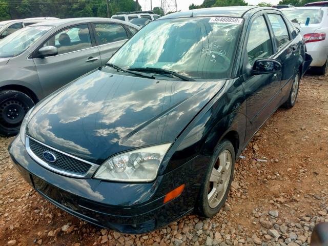 1FAHP34N57W356480 - 2007 FORD FOCUS ZX4 BLACK photo 2