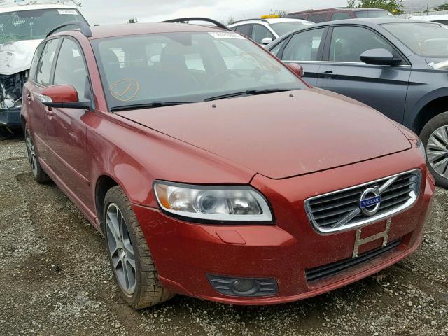 YV1672MW9B2633792 - 2011 VOLVO V50 T5 RED photo 1