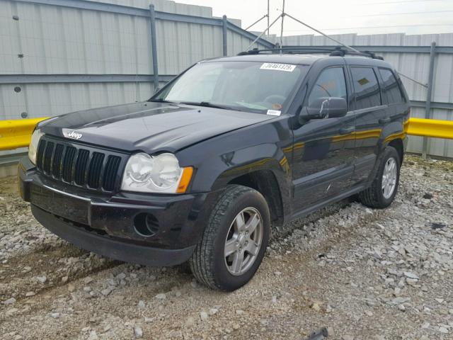 1J8GR48K46C326398 - 2006 JEEP GRAND CHER BLACK photo 2