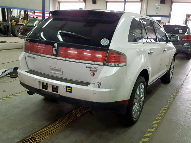 2LMDJ8JC2ABJ08545 - 2010 LINCOLN MKX WHITE photo 4