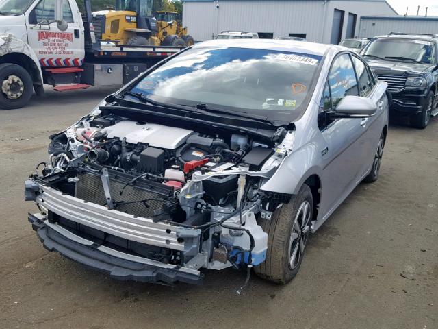 JTDKARFP5H3002125 - 2017 TOYOTA PRIUS PRIM 银色 照片 2