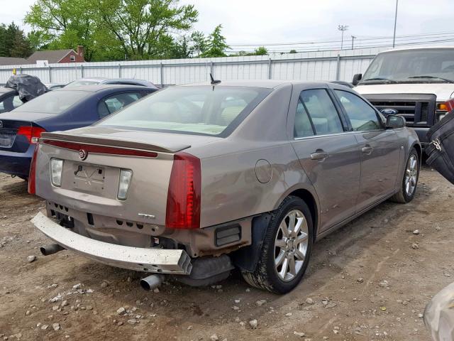 1G6DW677060128384 - 2006 CADILLAC STS GOLD photo 4