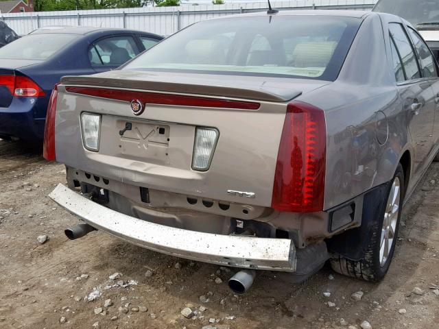 1G6DW677060128384 - 2006 CADILLAC STS GOLD photo 9