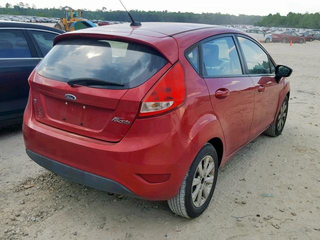 3FADP4EJ9BM174144 - 2011 FORD FIESTA SE RED photo 4