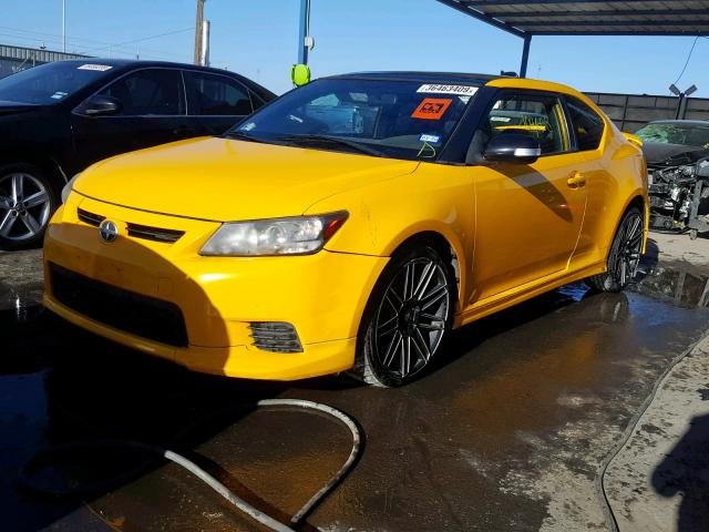 JTKJF5C78C3027810 - 2012 TOYOTA SCION TC ყვითელი ფოტო 2