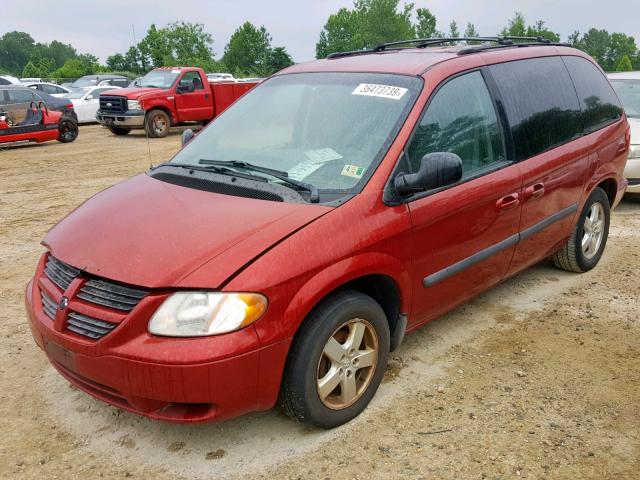 1D4GP45R25B432418 - 2005 DODGE CARAVAN SX RED photo 2