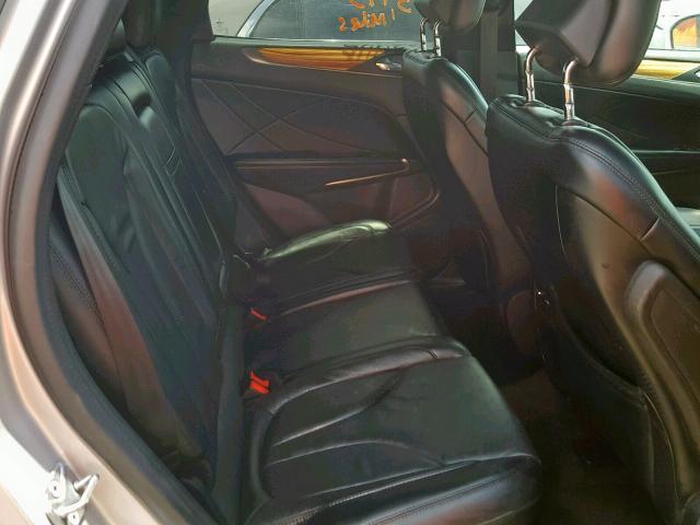 5LMCJ2C94GUJ04826 - 2016 LINCOLN MKC SELECT 银色 照片 6
