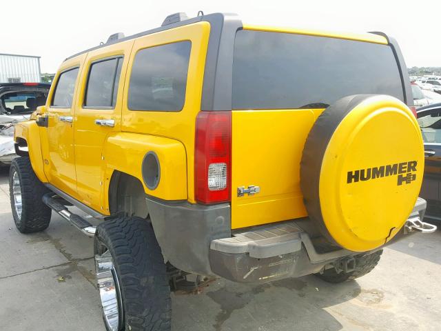 5GTDN136768110040 - 2006 HUMMER H3 YELLOW photo 3