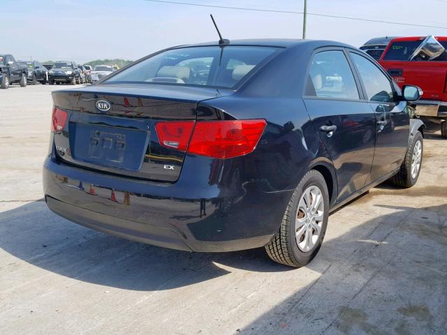 KNAFU4A26A5847306 - 2010 KIA FORTE EX BLACK photo 4