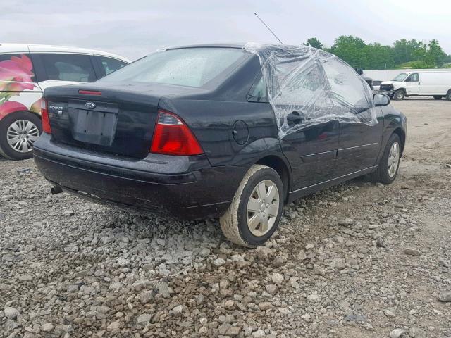 1FAFP34N87W342337 - 2007 FORD FOCUS ZX4 BLACK photo 4