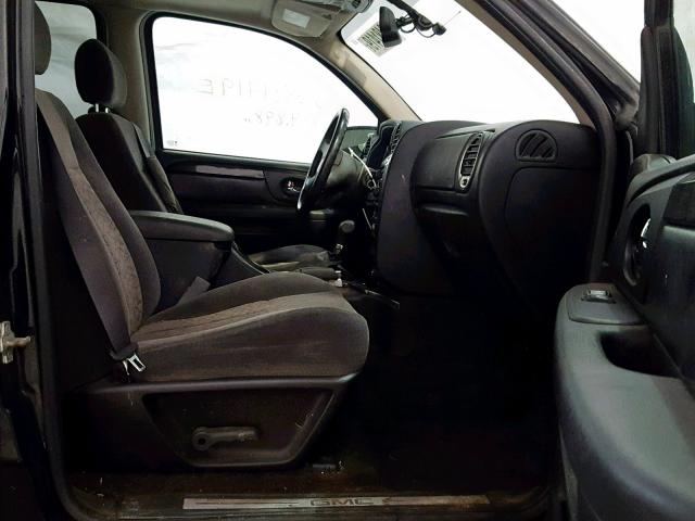 1GKDT13S162323969 - 2006 GMC ENVOY BLACK photo 5