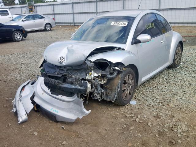 3VWPG31C78M503132 - 2008 VOLKSWAGEN NEW BEETLE Gümüş foto 2