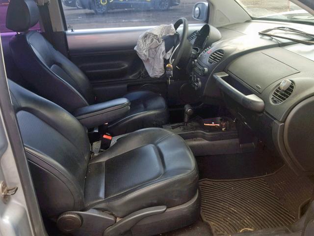 3VWPG31C78M503132 - 2008 VOLKSWAGEN NEW BEETLE Gümüş foto 5