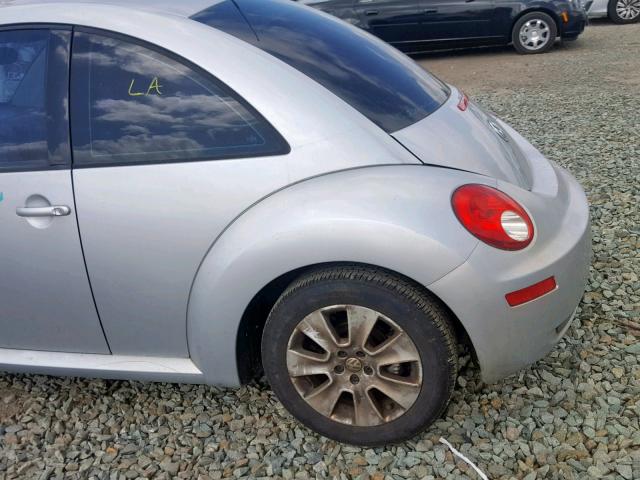 3VWPG31C78M503132 - 2008 VOLKSWAGEN NEW BEETLE Gümüş foto 9