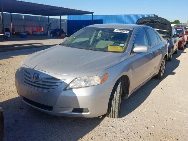 4T4BE46KX7R007410 - 2007 TOYOTA CAMRY NEW SILVER photo 2