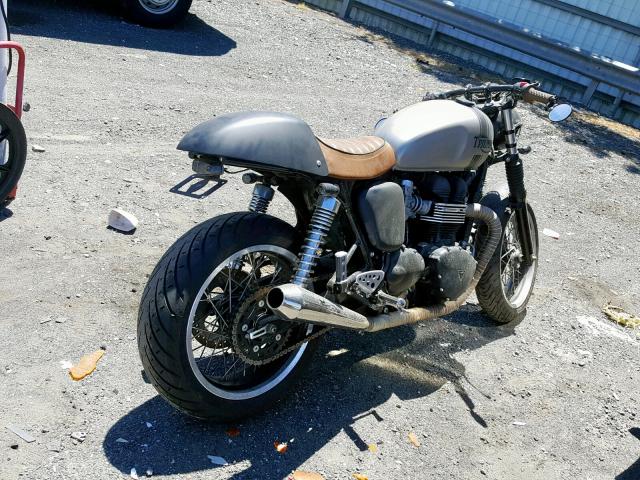 SMT920K1XGT731150 - 2016 TRIUMPH MOTORCYCLE THRUXTON GOLD photo 4