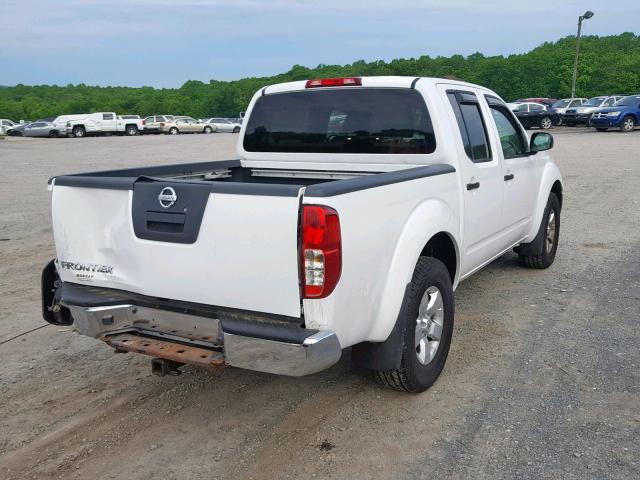 1N6AD07W19C402038 - 2009 NISSAN FRONTIER C WHITE photo 4