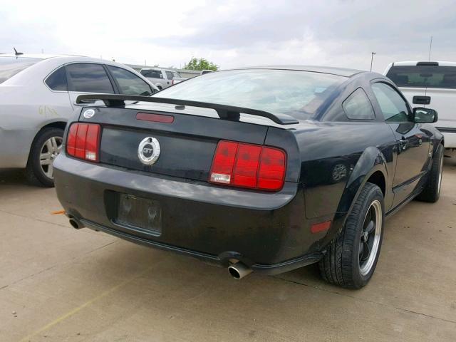 1ZVHT82H075278466 - 2007 FORD MUSTANG GT BLACK photo 4