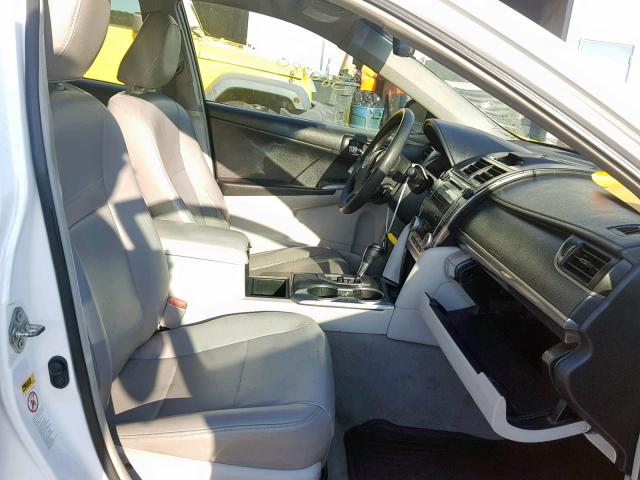 4T1BD1FK7CU057364 - 2012 TOYOTA CAMRY HYBR TWO TONE photo 5