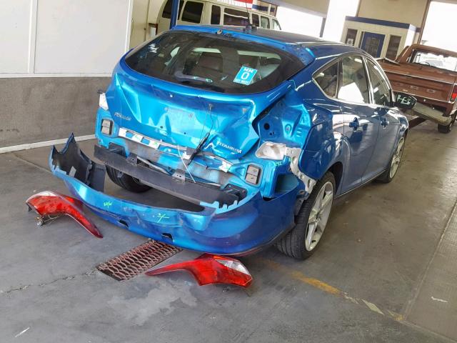 1FAHP3N26CL258347 - 2012 FORD FOCUS TITA BLUE photo 4