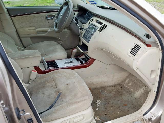 KMHFC46F37A188226 - 2007 HYUNDAI AZERA SE GOLD photo 5