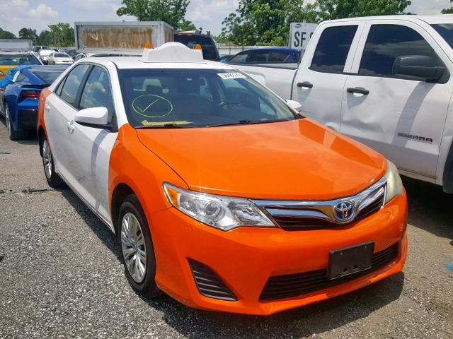 4T1BD1FKXDU094362 - 2013 TOYOTA CAMRY HYBR TWO TONE photo 1