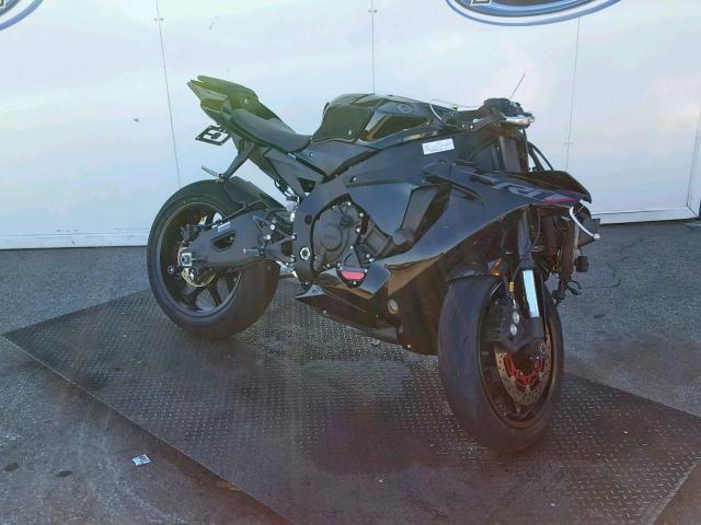 JYARN39Y6JA001745 - 2018 YAMAHA YZFR1 C BLACK photo 1