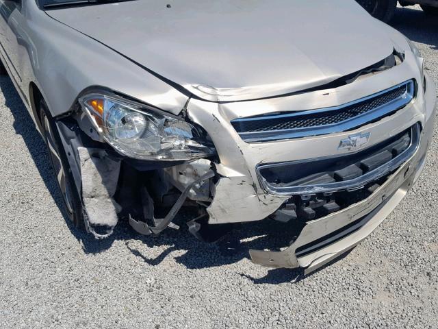 1G1ZC5E1XBF255678 - 2011 CHEVROLET MALIBU 1LT 金色 照片 9