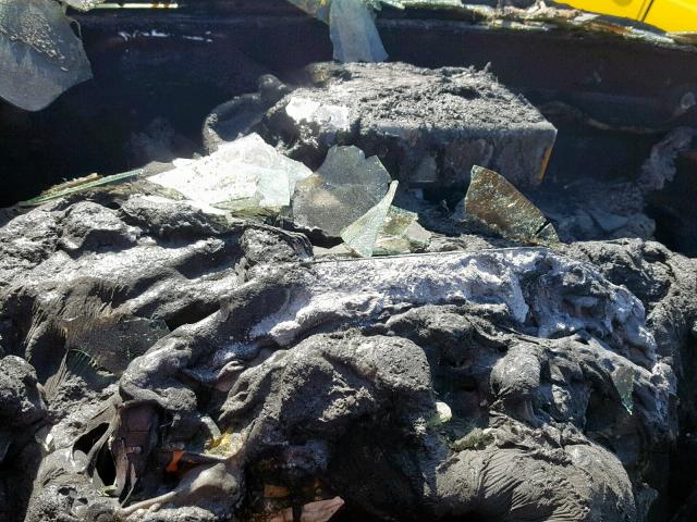 JTKJF5C75GJ023683 - 2016 TOYOTA SCION TC თეთრი ფოტო 8