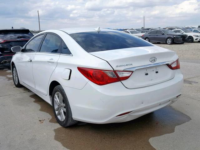 5NPEB4AC5CH463596 - 2012 HYUNDAI SONATA GLS WHITE photo 3