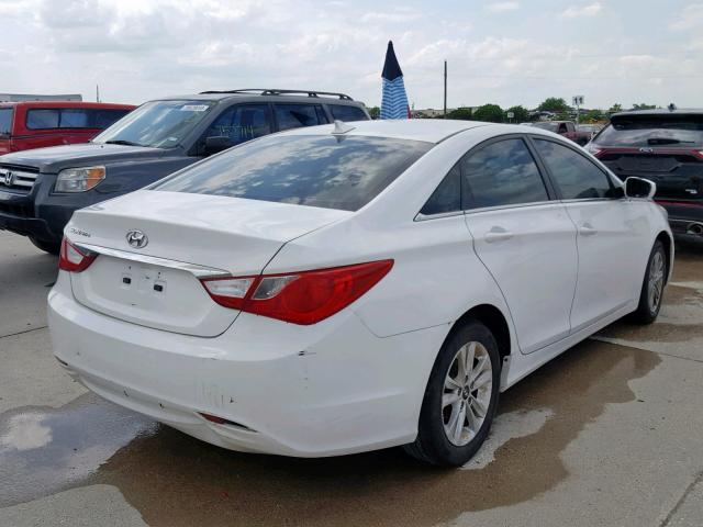 5NPEB4AC5CH463596 - 2012 HYUNDAI SONATA GLS WHITE photo 4