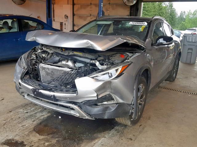 SJKCH5CR9HA022949 - 2017 INFINITI QX30 BASE SILVER photo 2