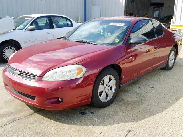 2G1WM15K269309278 - 2006 CHEVROLET MONTE CARL RED photo 2