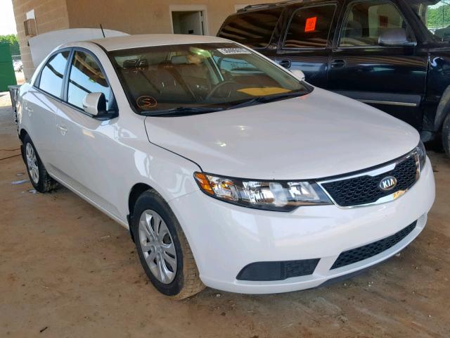 KNAFU4A24D5695546 - 2013 KIA FORTE EX WHITE photo 1