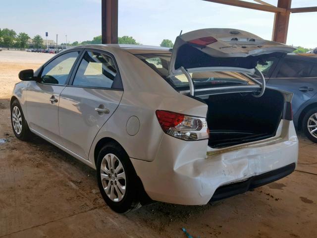 KNAFU4A24D5695546 - 2013 KIA FORTE EX WHITE photo 3