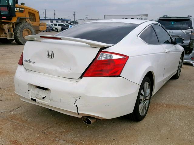 1HGCS1B82AA004936 - 2010 HONDA ACCORD EXL WHITE photo 4